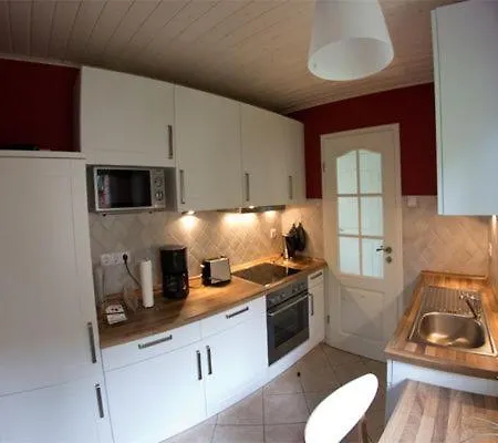 Ferienhaus Unter Der Buche * Husum (Schleswig-Holstein)